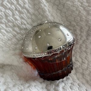 House of Sillage - love is in the Air  , like 10 ml is gone , like new